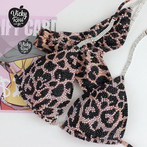 Trending Leopard Designer Bikini Suit for Women